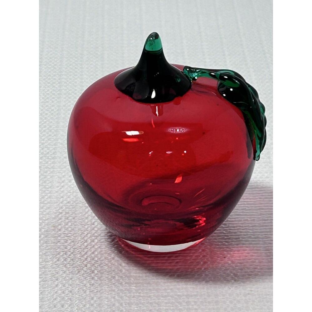 Small Art Glass‎ Red Apple Paperweight Applied Green Leaf Stem